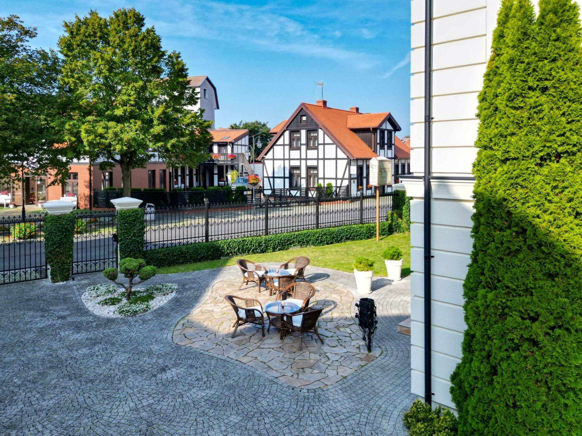 Residenz Selena Bed & Breakfast Ustka Ngoại thất bức ảnh